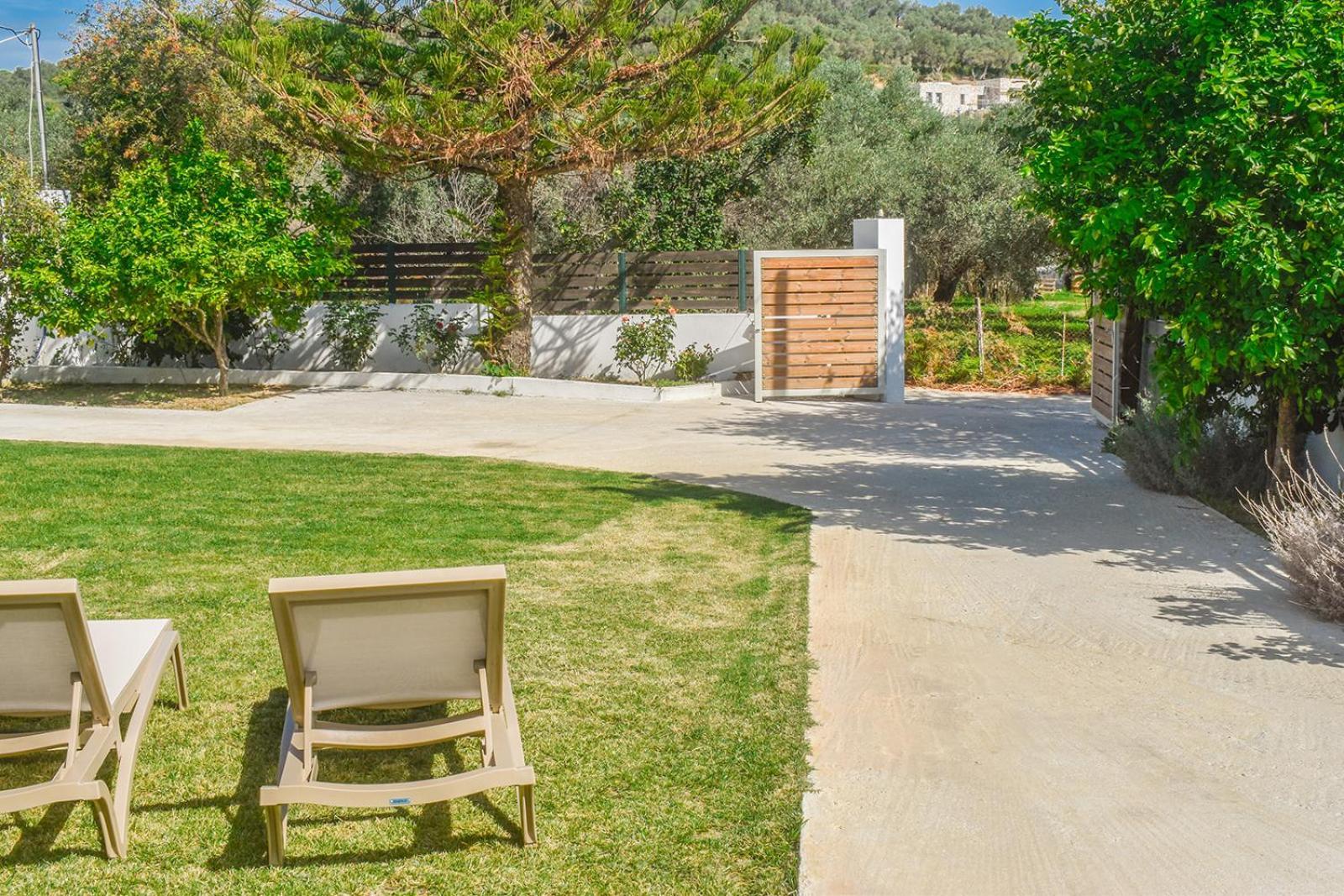 Ktima Holiday House Skiathos Town Exterior photo