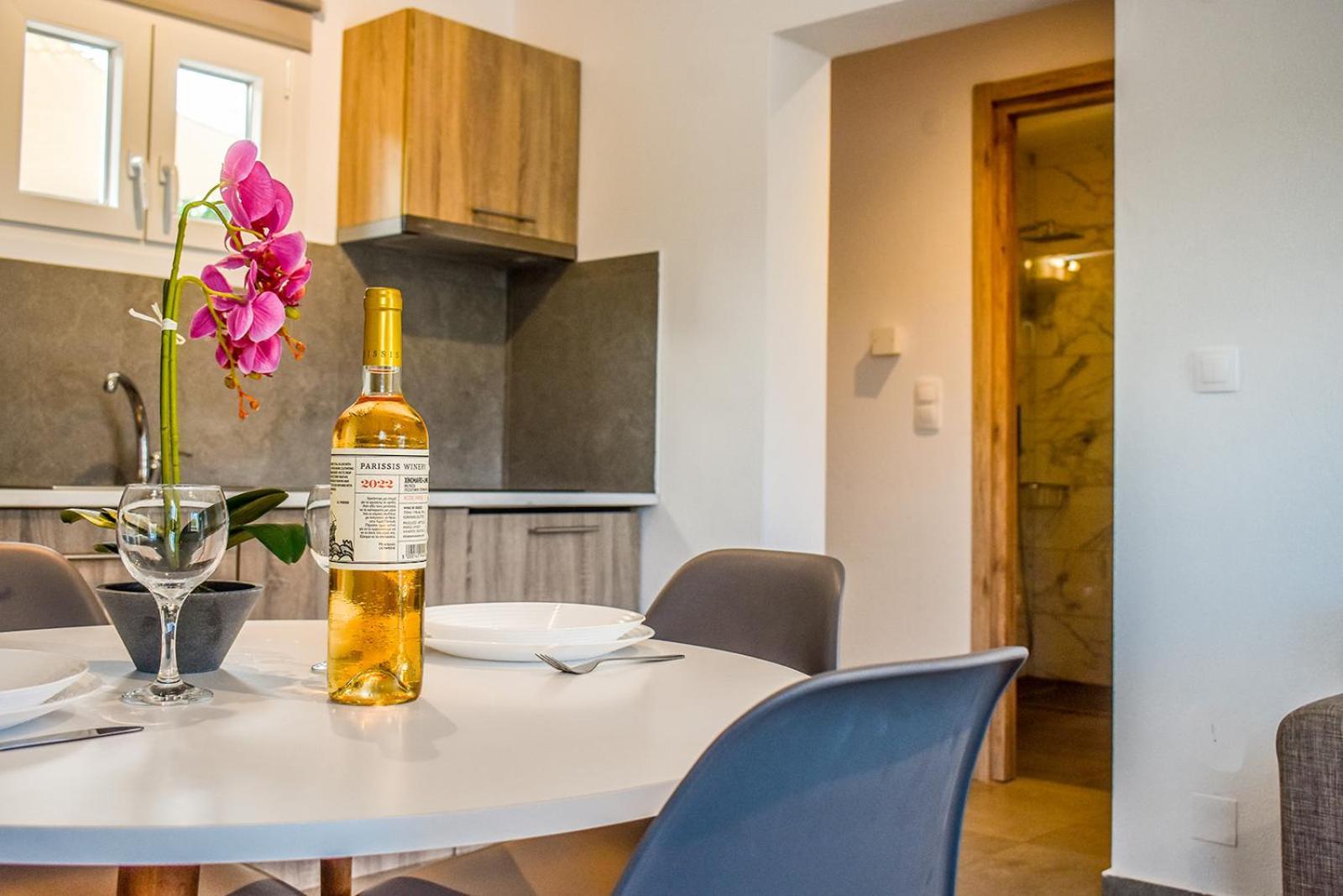 Ktima Holiday House Skiathos Town Room photo